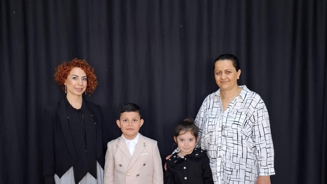 Minik Müdür ve Müdür Yardımcımız